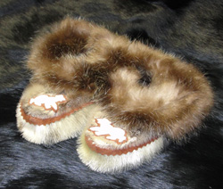 Our selection of Fur slippers wi